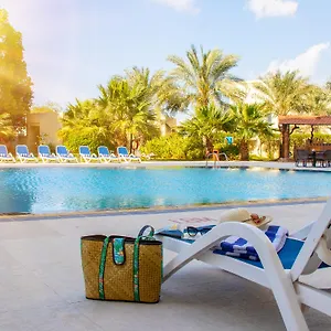 bm-acacia-hotel-and-apartments.dubaihotelsoffers.com/