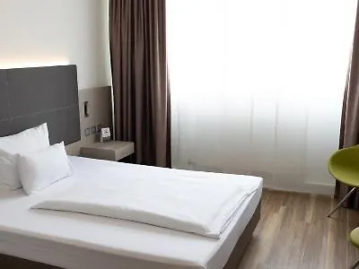 ****  Feringapark Hotel Unterfoehring Germany